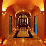 Zamek Na Skale Hotel Trzebieszowice