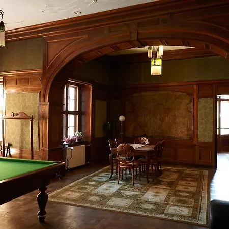 호텔 Zamek Na Skale 트르제비슈비체