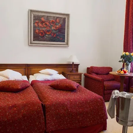 Zamek Na Skale 트르제비슈비체