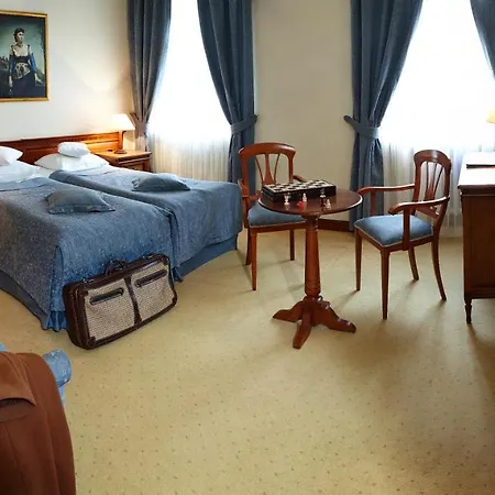 Zamek Na Skale 호텔 4*