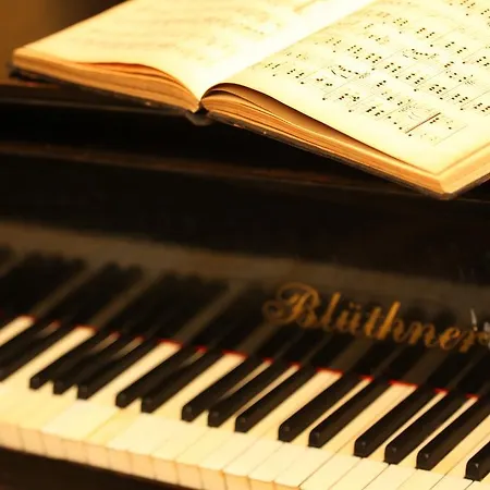 Zamek Na Skale 호텔 트르제비슈비체