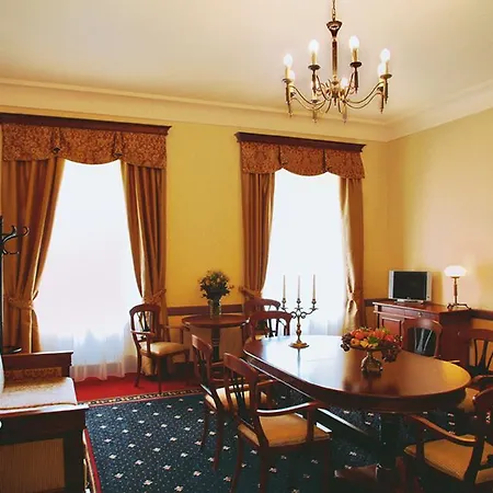 Hotel Zamek Na Skale Trzebieszowice