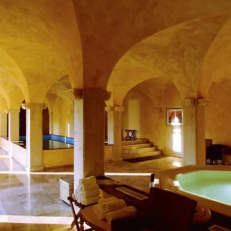 Zamek Na Skale Trzebieszowice