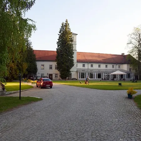 Hotel Zamek Na Skale Trzebieszowice