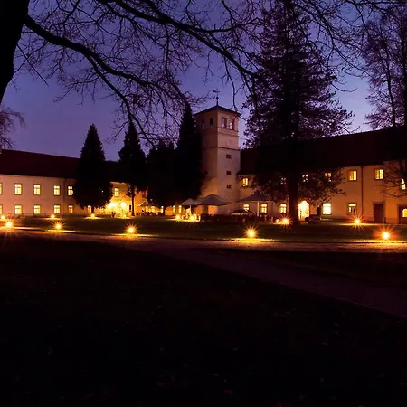 Zamek Na Skale 4* 트르제비슈비체