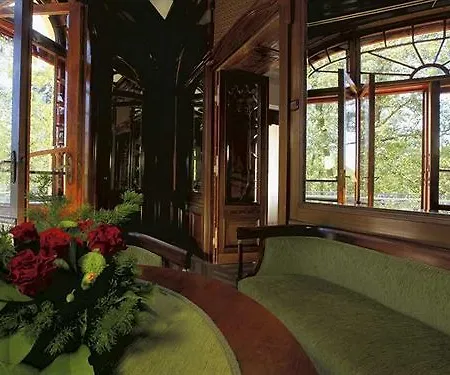 Zamek Na Skale 4* Trzebieszowice