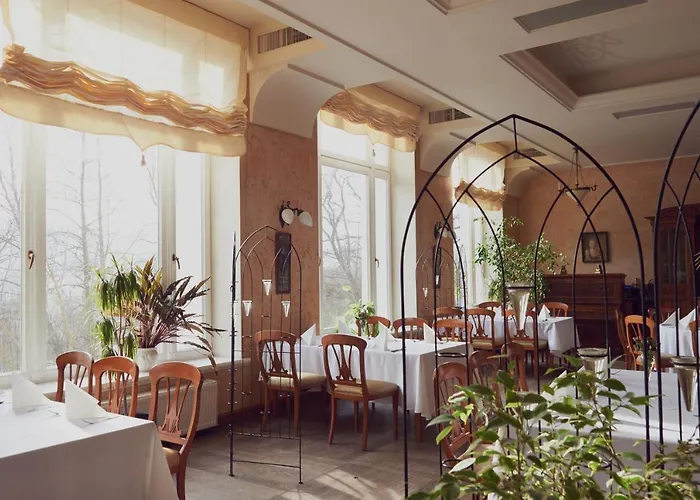 Zamek Na Skale 4* Trzebieszowice