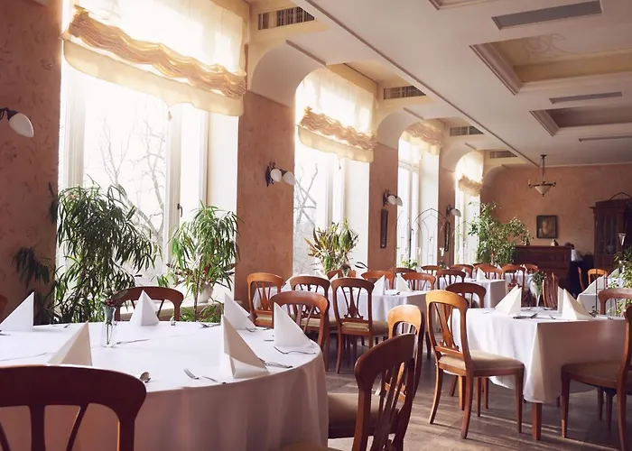 Hotell Zamek Na Skale Trzebieszowice