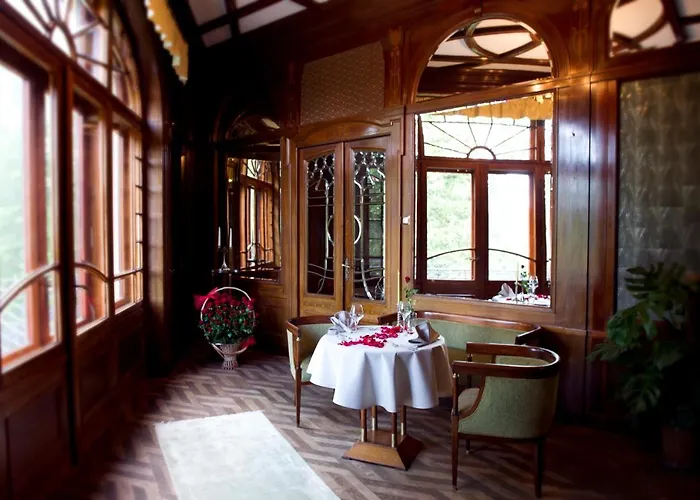 Zamek Na Skale מלון