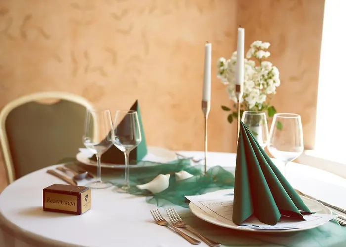 Zamek Na Skale מלון