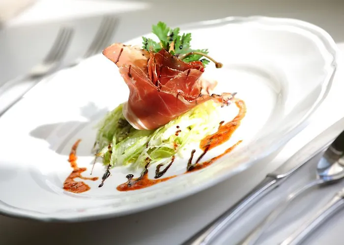 Zamek Na Skale 4* Trzebieszowice