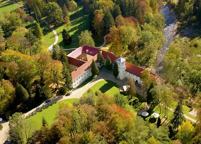 Hotel Zamek Na Skale