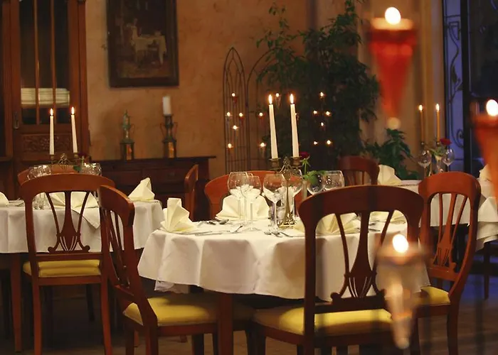 Zamek Na Skale 4* Trzebieszowice