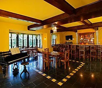 Zamek Na Skale Hotel