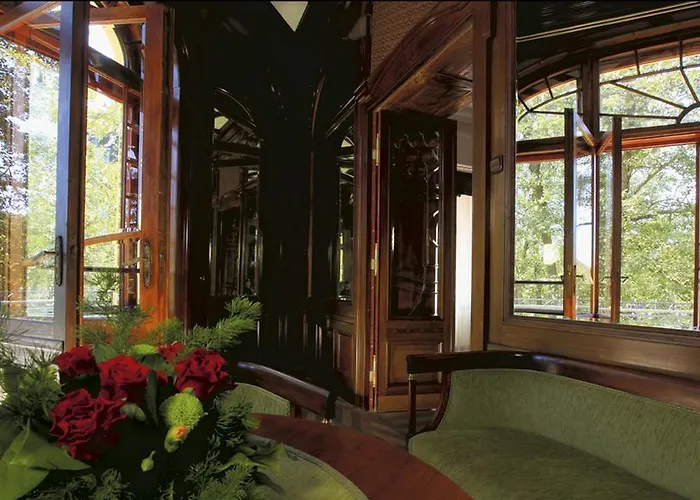 Zamek Na Skale Hotel Trzebieszowice