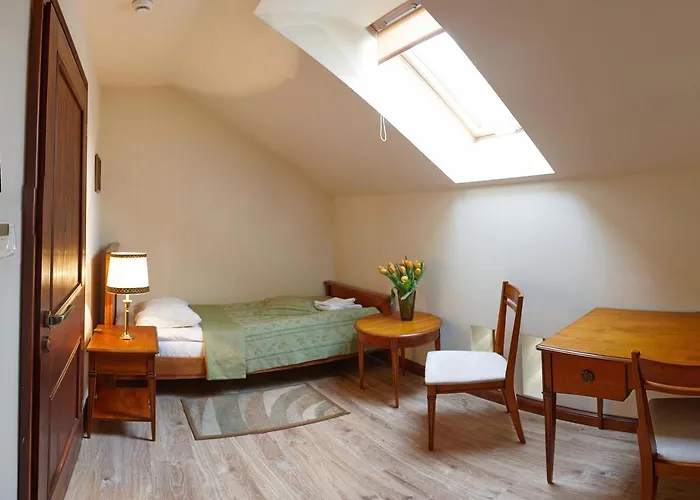 Zamek Na Skale 4* Trzebieszowice